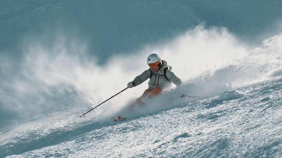 Катание на лыжах