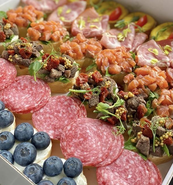 Мини брускетта 6 вкусов (36 шт)