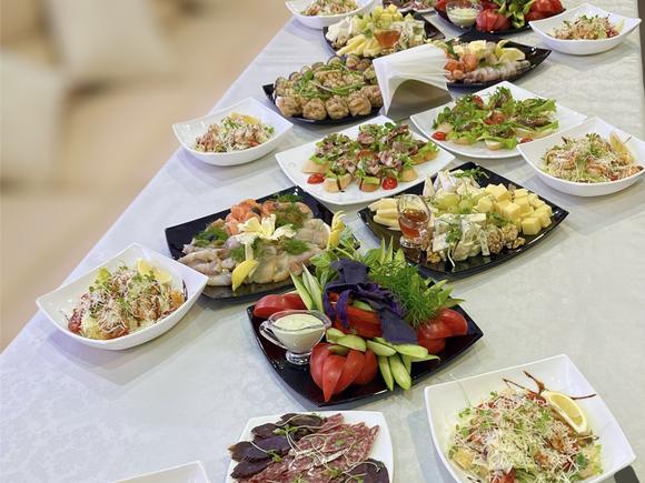 Банкет на 18 персон в Самаре