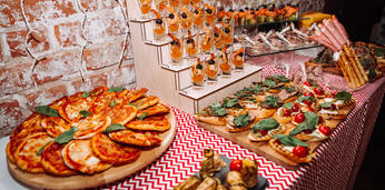 Фуршетное меню с бургерами на 20 персон