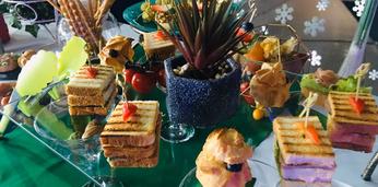 Сытное фуршетное меню для детского праздника на 10-15 персон