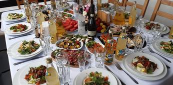 Праздничный банкетный сет стандарт на 10 персон